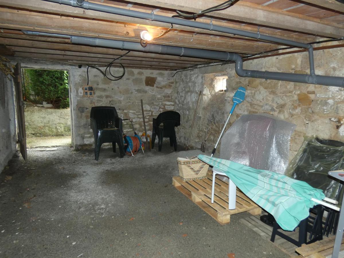 Gite De L Epinette Commentry Exterior photo